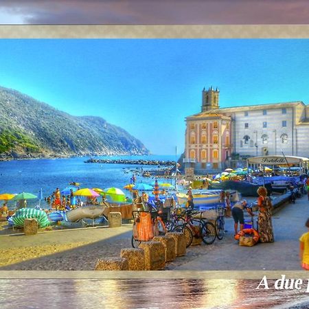 A Due Passi Beach Сестри-Леванте Экстерьер фото